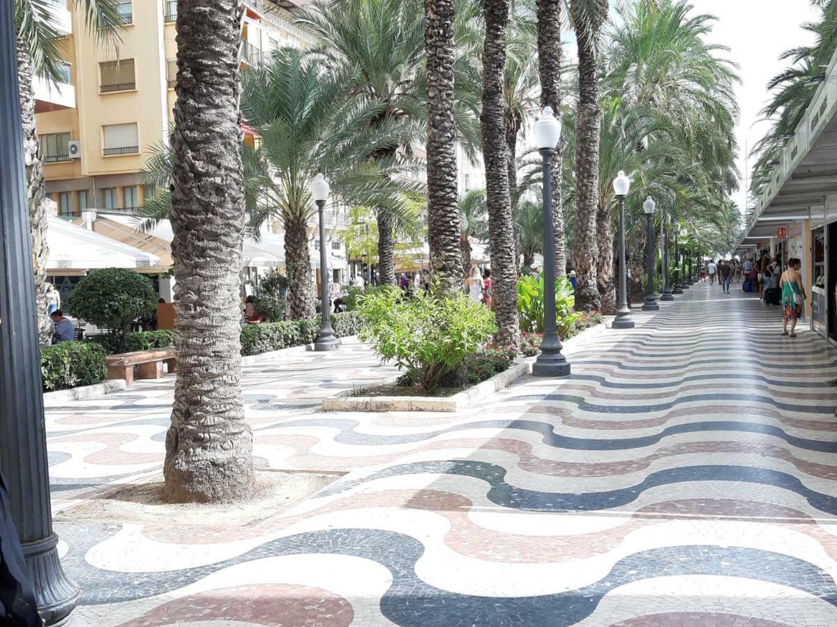 Apartamento Grande-Centro Barrio Playa Alicante Bagian luar foto